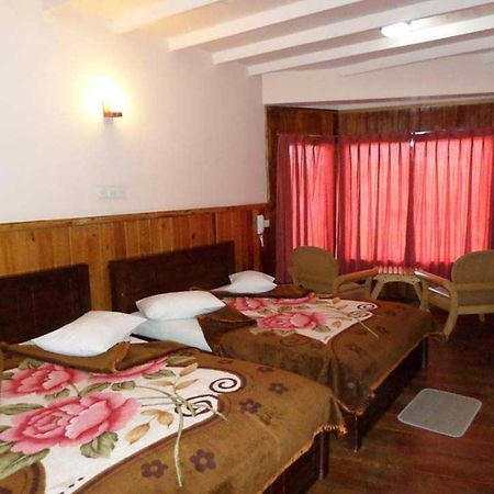 Vista Hotel Eden Hill Νουβάρα Ελίγια Εξωτερικό φωτογραφία