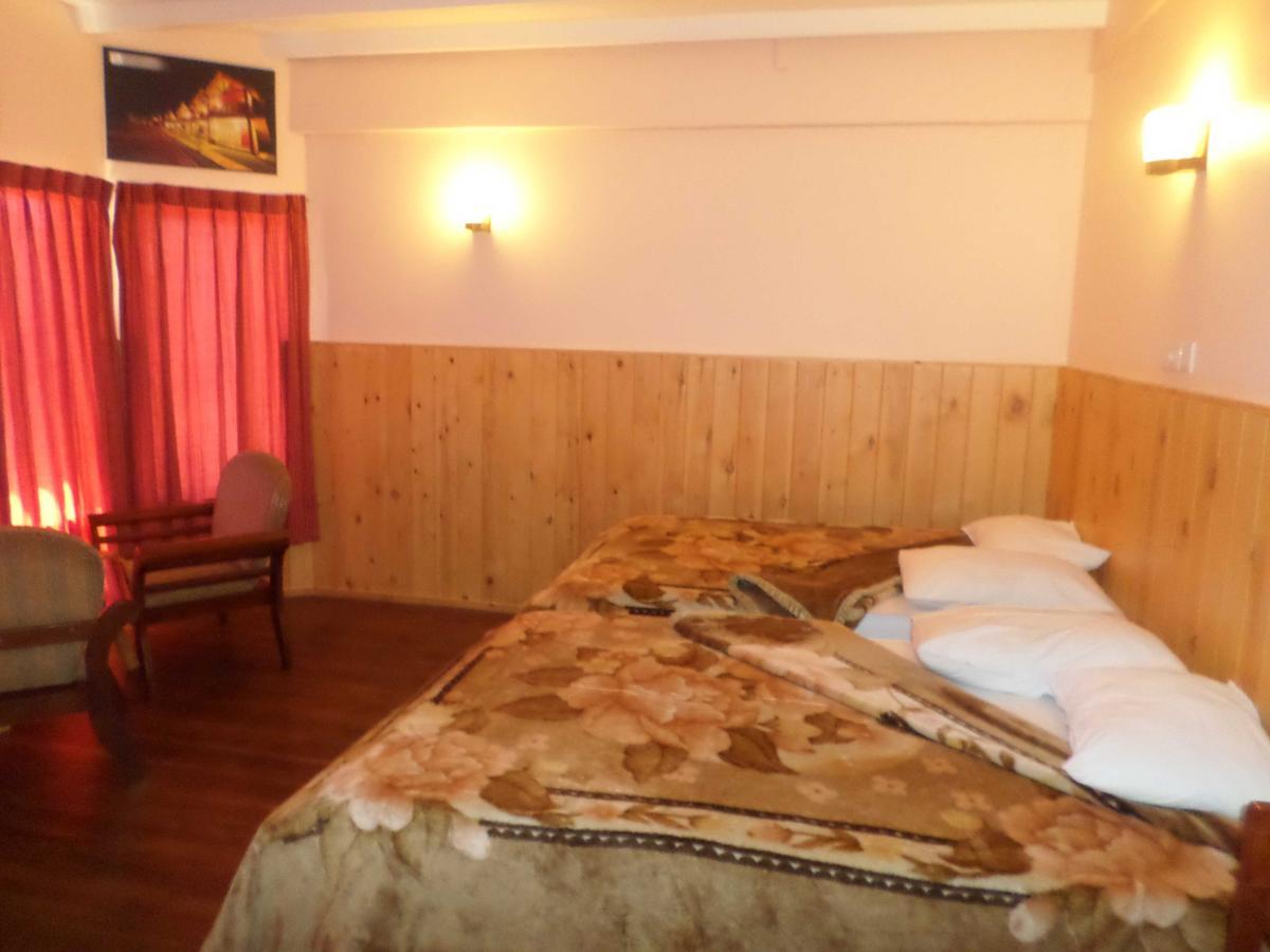 Vista Hotel Eden Hill Νουβάρα Ελίγια Εξωτερικό φωτογραφία