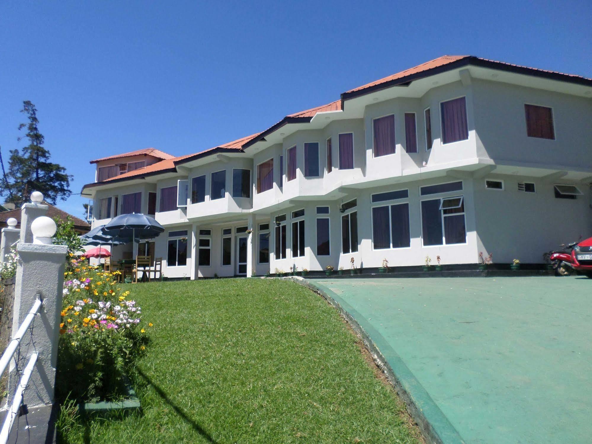 Vista Hotel Eden Hill Νουβάρα Ελίγια Εξωτερικό φωτογραφία